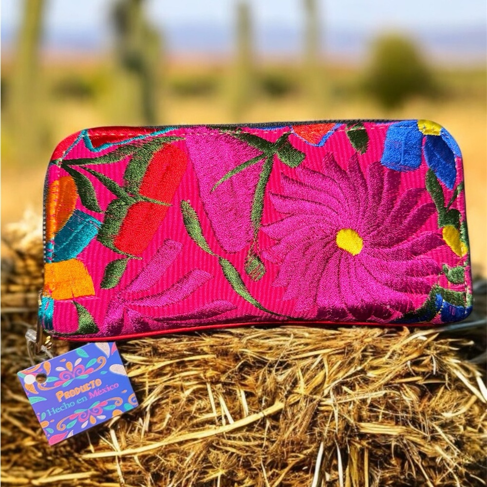 Red Wallet, Embroidered Wallet, Handcrafted in Mexico, Women’s Wallet, Womens